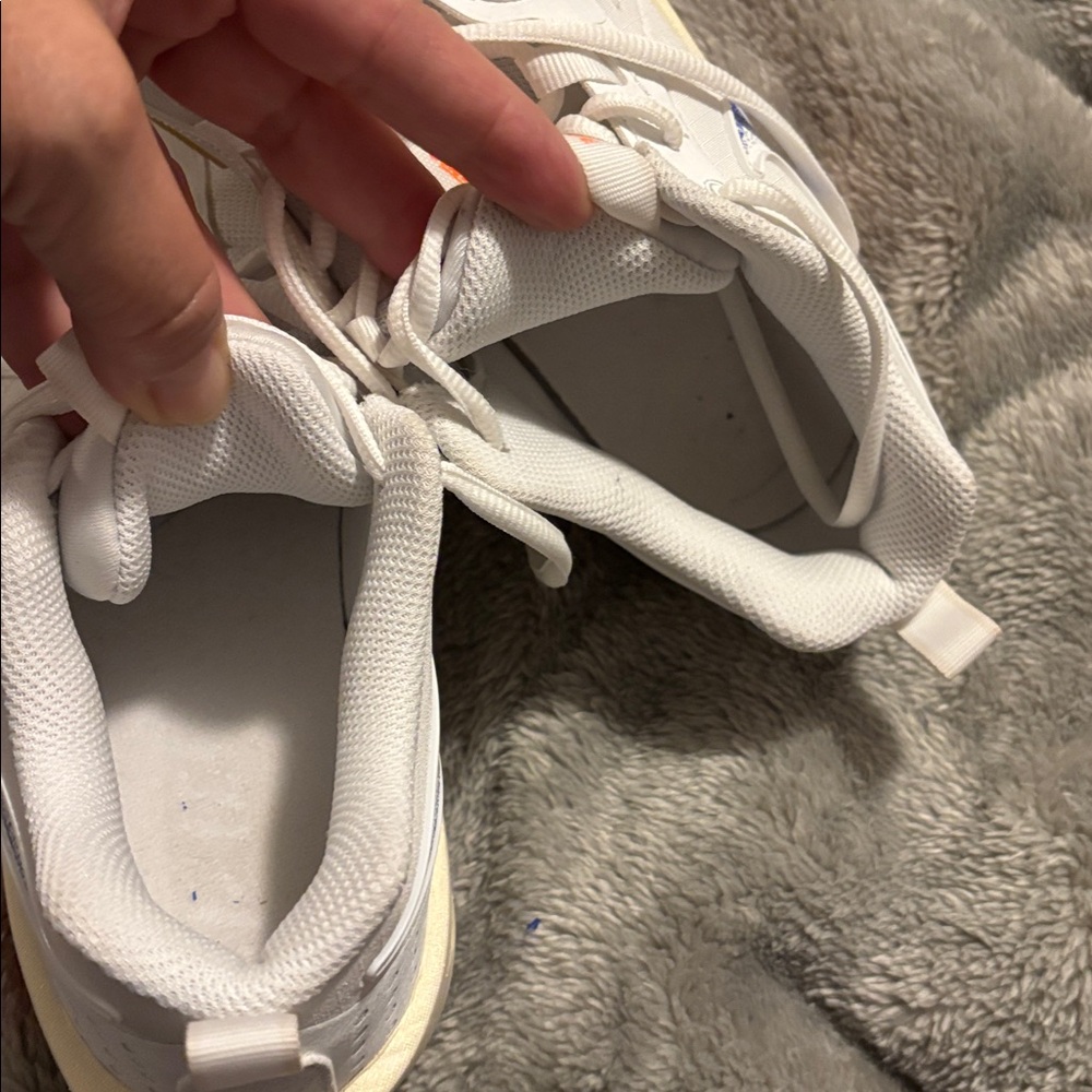 Nike White and Orange Sneakers - Picture 3 of 4